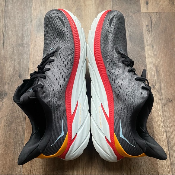 Hoka Clifton 8 Gray Running Shoes
Men's Size 11.5 D - Picture 9 of 16